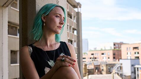 Saoirse Ronan als „Rona“