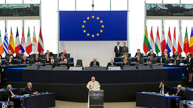 Papst Franziskus im Europäischen Parlament in Straßburg
