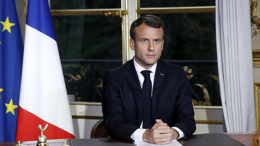 Französischer Präsident hält TV-Ansprache