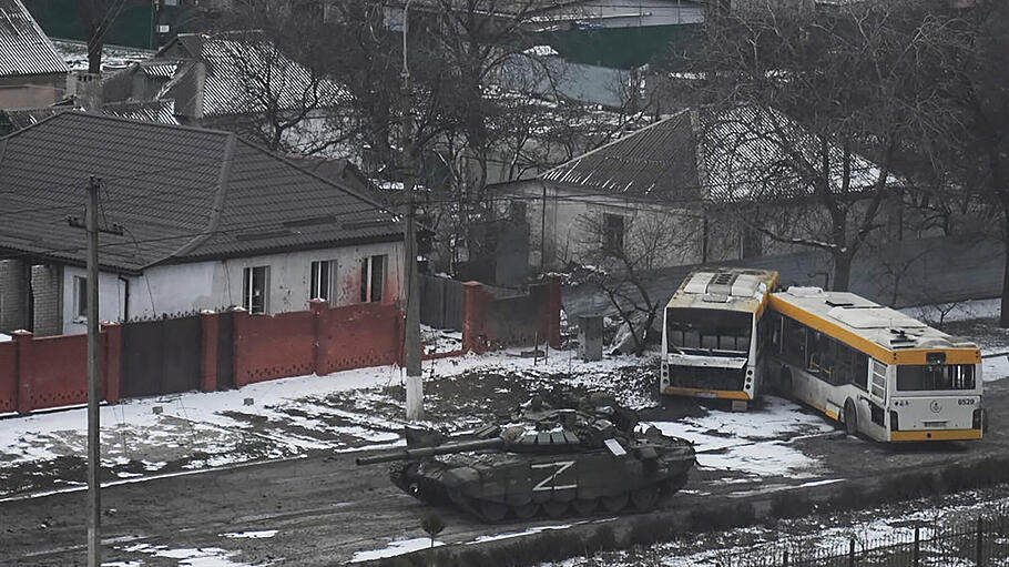 Ukraine-Konflikt - Panzer in Mariupol