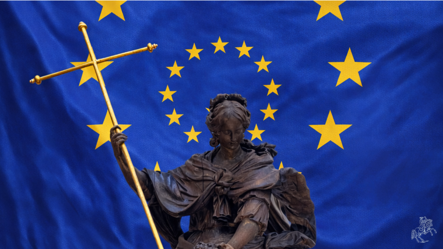 Eine enge Verbindung: Die Europa-Flagge und die Kanzel-Madonna aus der Brüsseler Kathedrale.