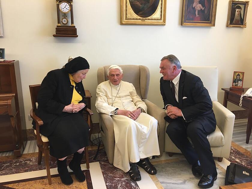 Alma von Stockhausen und Benedikt XVI.