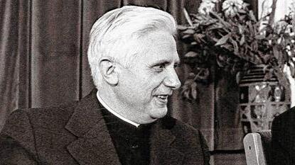 Kardinal Joseph Ratzinger während seiner Amtszeit als Erzbischof von München.