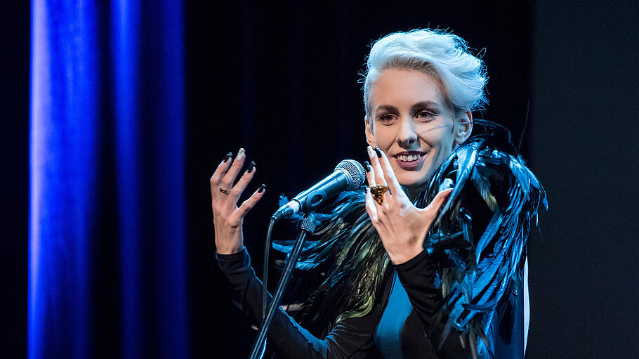Österreichische Kabarettistin Lisa Eckhart von Festival ausgelade