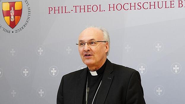 Bischof Rudolf Voderholzer ermutigte die Laien dazu, sich in der Welt zu engagieren