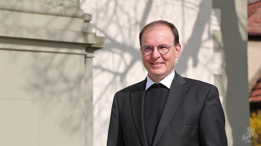 Der Würzburger Weihbischof Paul Reder