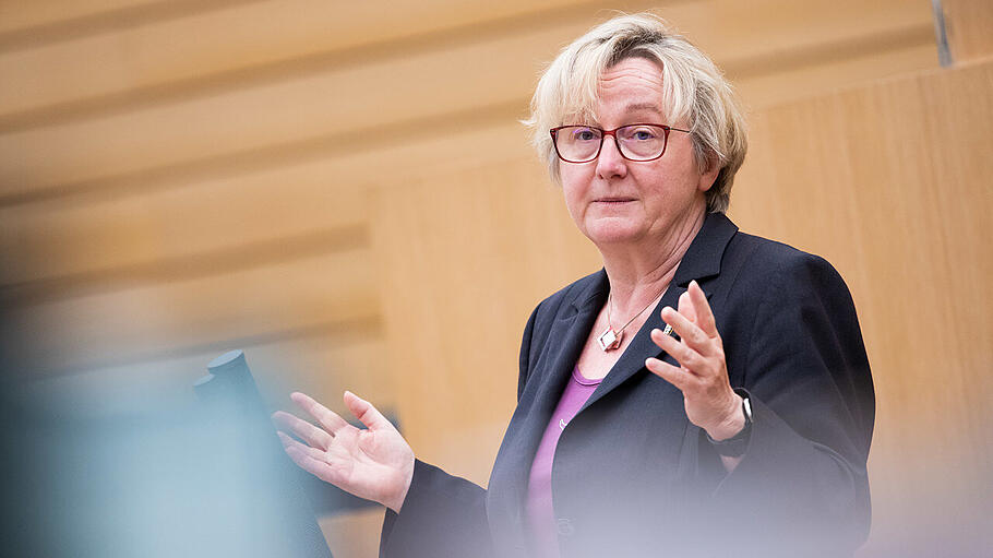 Theresa Bauer, Landesministerin von Baden-Württemberg für Wissenschaft und Kunst