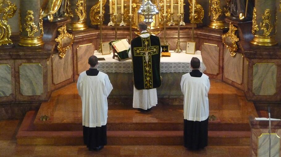 Messe im tridentinischen Ritus in Speyer