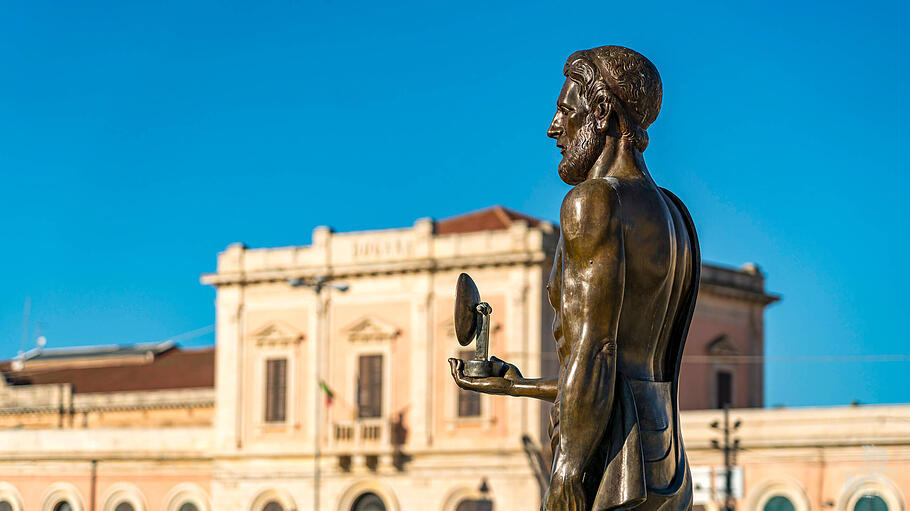 Archimedes Statue in Syrakus, Sizilien