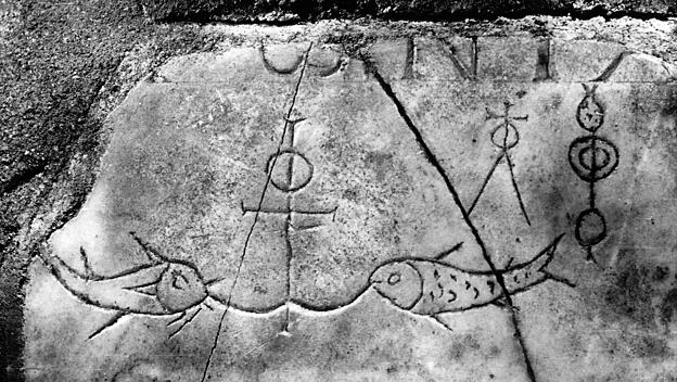 Altchristliche Bildersprache auf einer Grabplatte