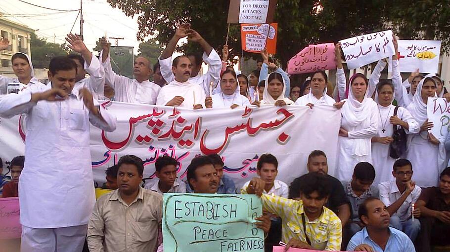 Christen in Pakistan demonstrieren gegen religiöse Gewalt