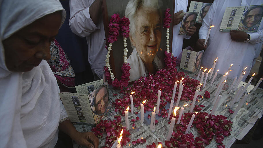 Staatsbegräbnis für Deutsche Ruth Pfau in Pakistan