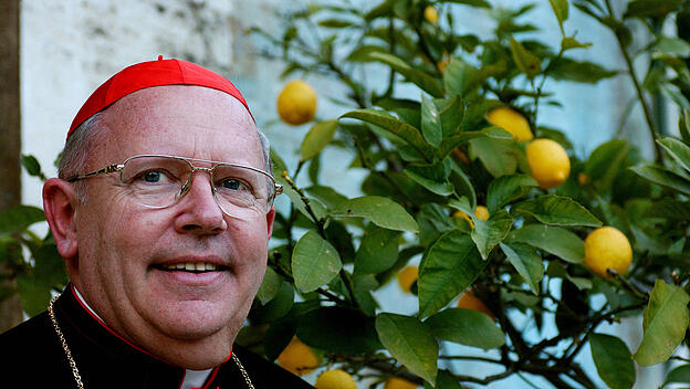 Kardinal Ricard suspendiert