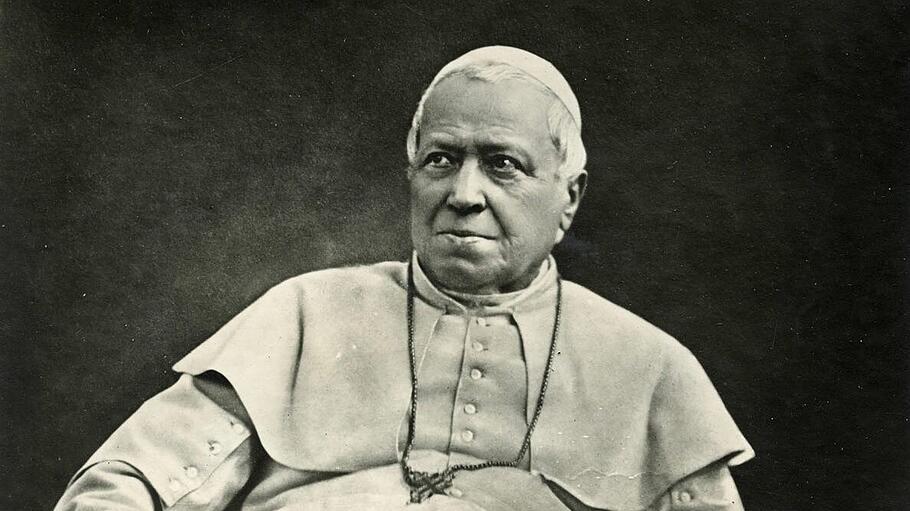 Unfehlbar, aber nicht über dem Glauben stehend: Papst Pius IX.