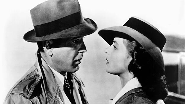Wenn Rick Ilsa gehen lassen kann: Casablanca erzählt von der Liebe, die zum Bösen verführen und zum Guten veredeln kann.