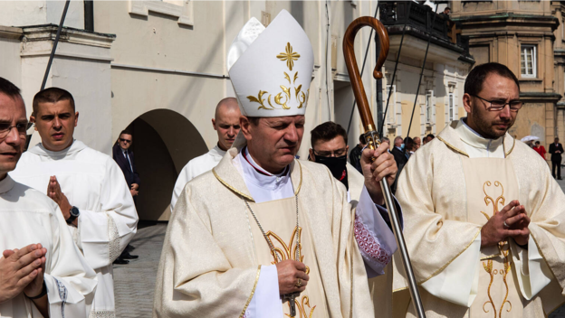 Kann Bischof Wojda die Gräben in der polnischen Kirche und Gesellschaft überbrücken?