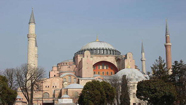 Hagia Sopia - Millionen Touristen besuchen Jahr für Jahr die christlichen Spuren Konstantinopels.