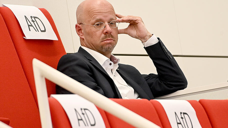 Andreas Kalbitz wurde von  Potsdamer Landtagsfraktionfür ein Gremium  nominierte