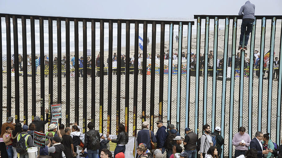 Zentralamerikanische Migranten an der mexikanischen Grenze