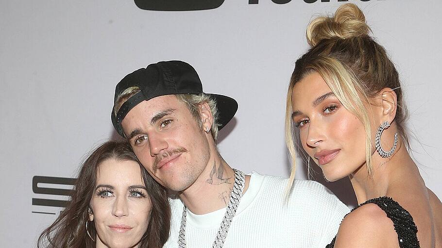 Pattie Mallette, Justin Bieber, Hailey Bieber