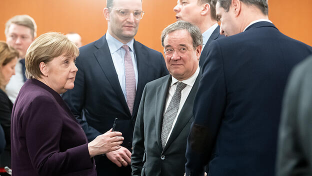 Politiker auf dem Pr&uuml;fstand