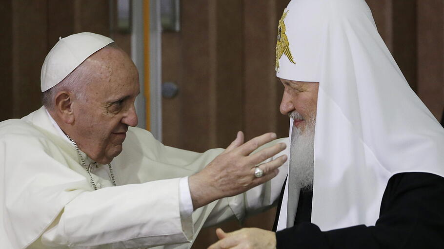 Papst Franziskus und russisch-orthodoxer Patriarch  Kirill Treffen