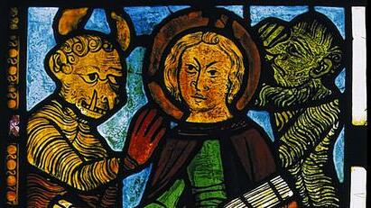 In Frankfurt (Oder) hat es der Antichrist bis aufs Kirchenfenster der Marienkirche geschafft.