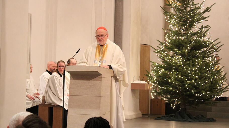 Erzbischof Arborelius bei Predigt