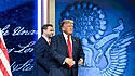 Donald Trump mit seinem Vizepräsidenten J.D. Vance