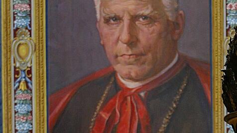 Seligsprechung von Kardinal Clemens August von Galen  am 9. Oktober 2005 während eines Gottesdienstes mit Papst Benedikt XVI. im Petersdom.