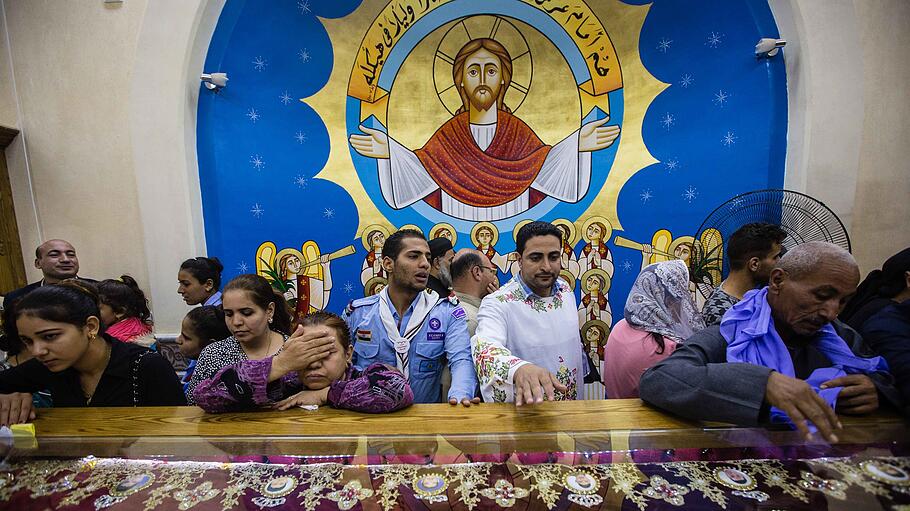 Beerdingungsgottesdienst für 2015 in Libyen enthauptete Kopten