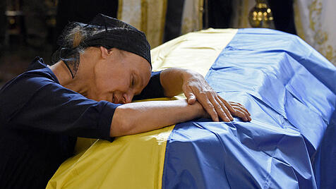Beerdigung eines Ukrainischen Gefallenen in Kiew