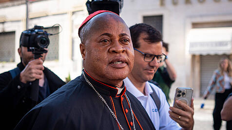 Kardinal Fridolin Ambongo Besungu im Vatikan