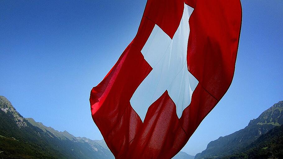 "Der gesamte Staat lebt aus dem Kompromiss", sagt Weihbischof Alain de Raemy über die Schweiz.