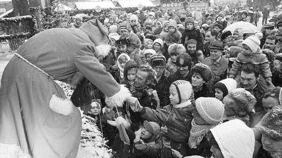 1985: Karl Marx Stadt, Stadthalle und Stadthallenpark