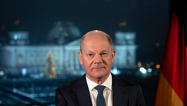 Olaf Scholz bemüht in seiner Neujahrsansprache die nationale Veranlagung zum Zusammenhalt.