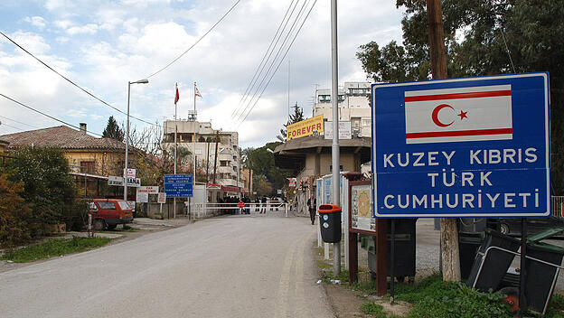 Grenze in Nikosia zwischen Zypern und der T&uuml;rkischen Republik Nordzypern