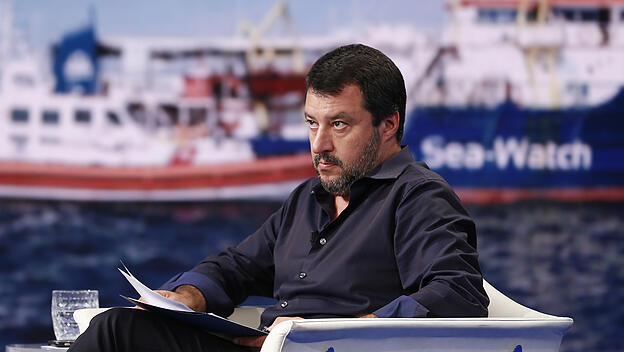 Italiens Innenminsiter Salvini spricht in TV-Sendung