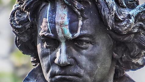 Ludwig van Beethoven, Statue