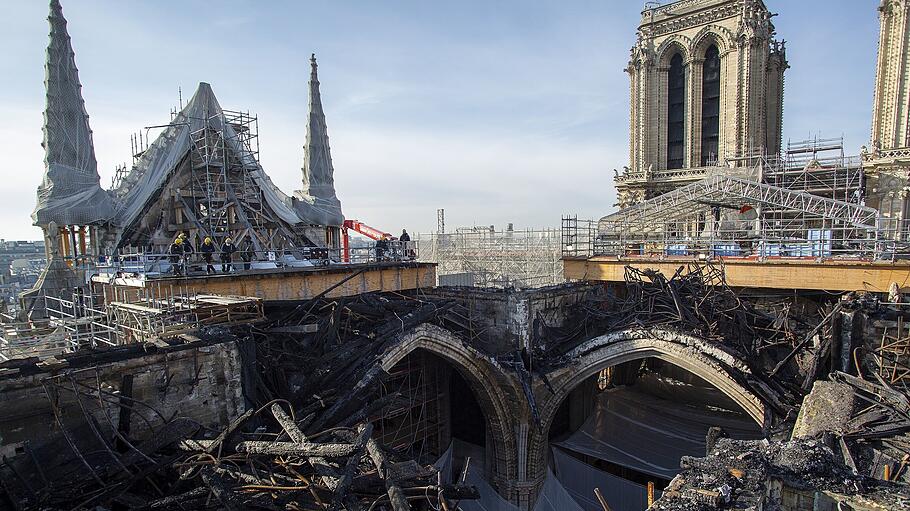 Wiederaufbau von Notre-Dame