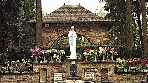 Marienwallfahrtsort Banneux in Belgien