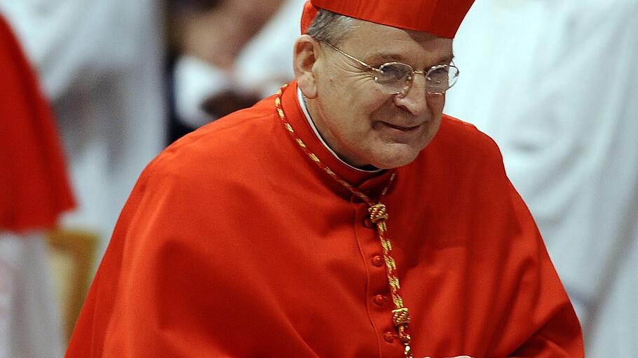 Kardinal Raymond Burke warnt vor Irrglauben
