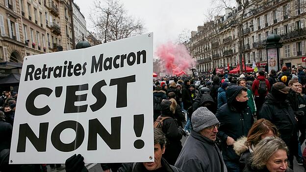 Demonstration in Paris gegen Rentenreform