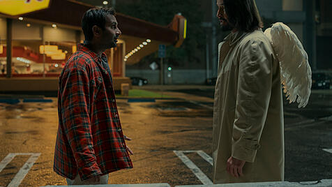Gabriel (Keanu Reeves) und Arj (Aziz Ansari)