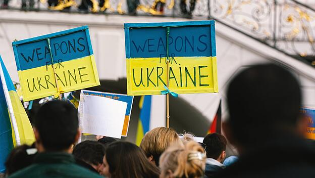Debatte um Waffenlieferungen an Ukraine