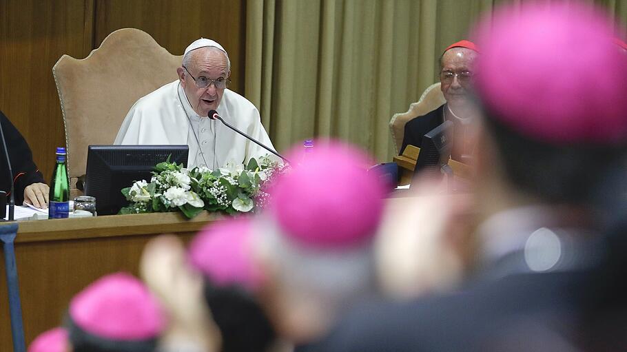 Papst Franziskus bei der Eröffnung der Synode im Vatikan.