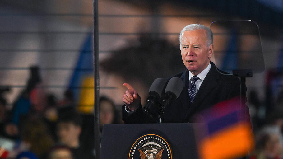 Präsident Joe Biden spricht in Polen zum Krieg Russlands gegen die Ukraine.