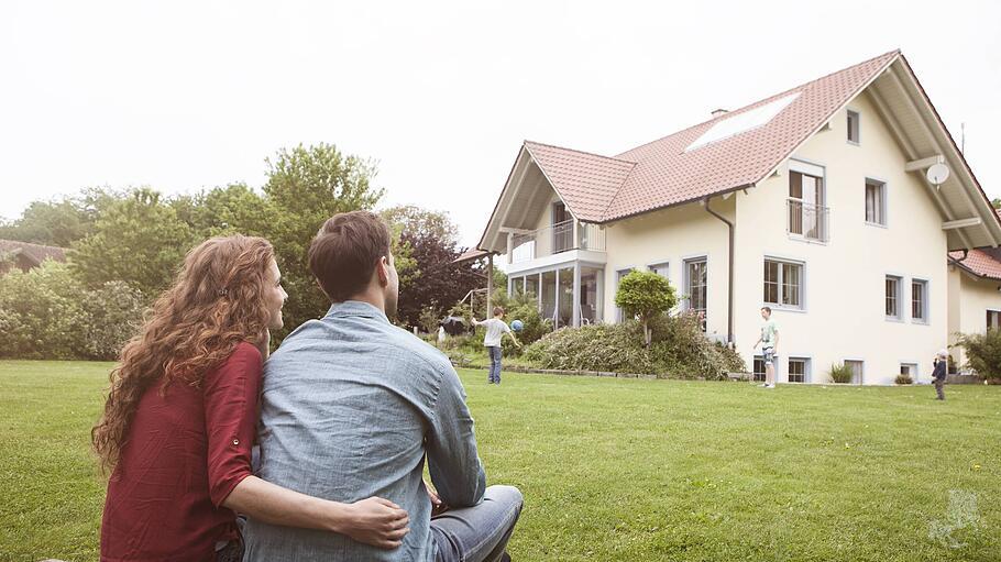 Für viele junge Paare bleibt der Traum vom eigenen Haus unerschwinglich.