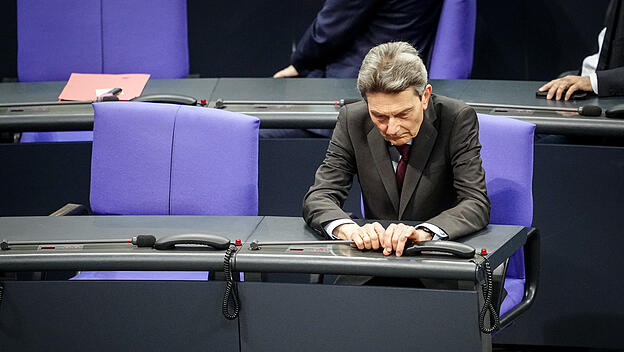 Rolf Mützenich im Bundestag