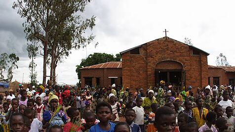 Angriff auf katholische Kirche in Komanda/Kongo